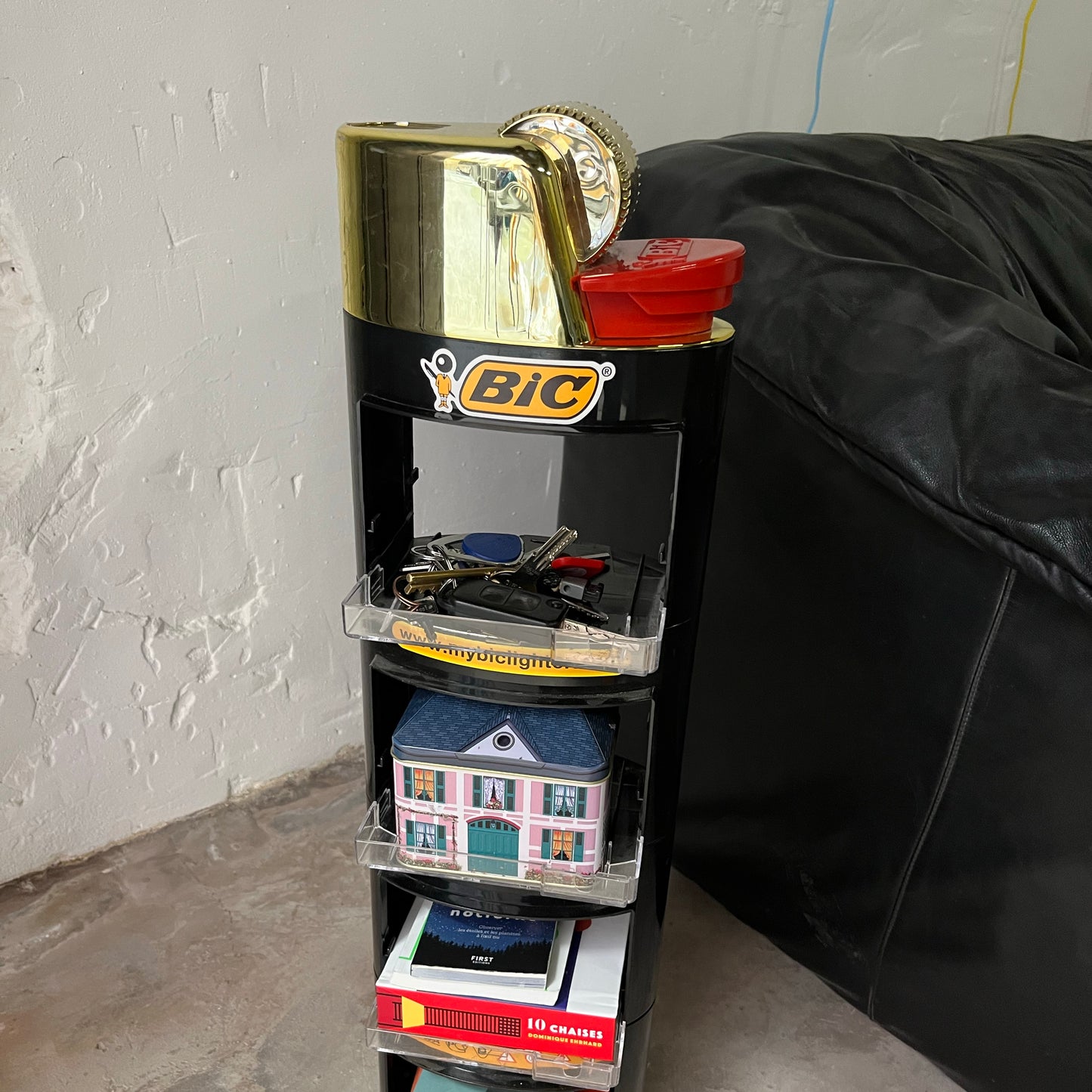 Petite étagère / présentoir vintage briquet BIC, 2000’s