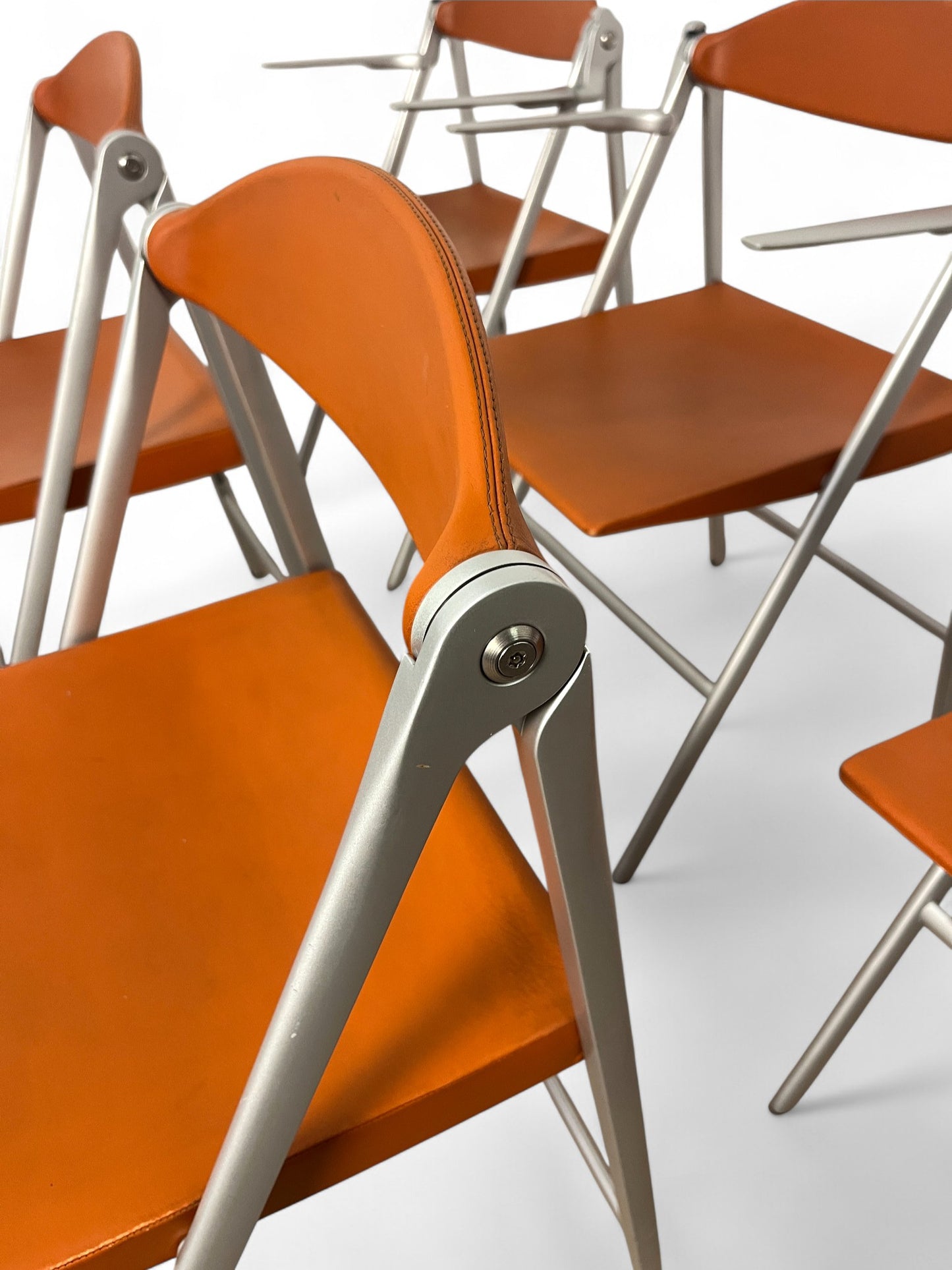 Lot de six chaises pliantes Donald, Studio Cerri & Associati, Poltrona Frau