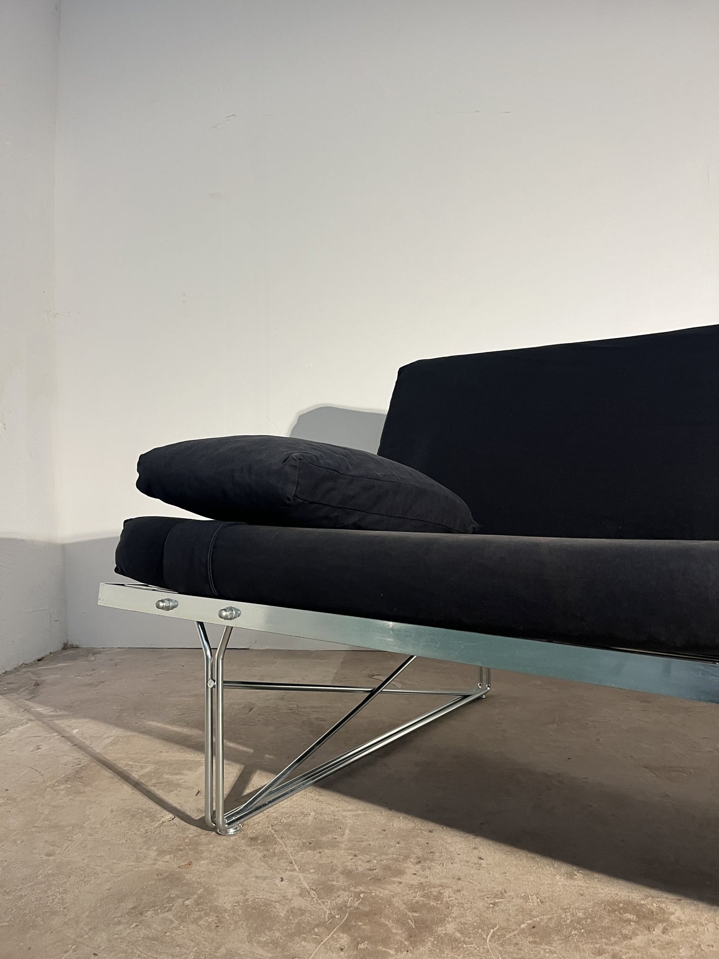 Canapé Moment – Niels Gammelgaard pour IKEA (1983)